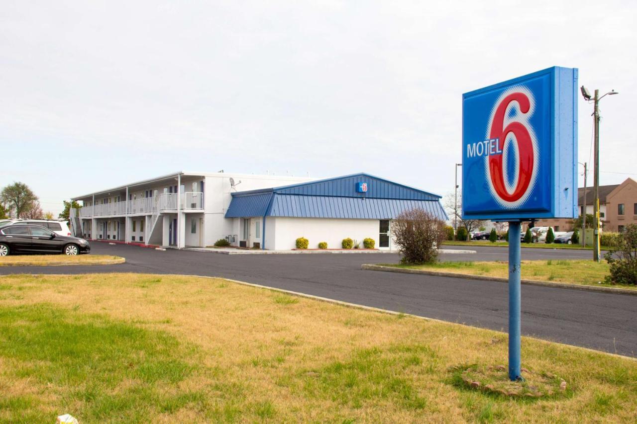 Country Yard Inn And Suites 赛克斯顿 外观 照片
